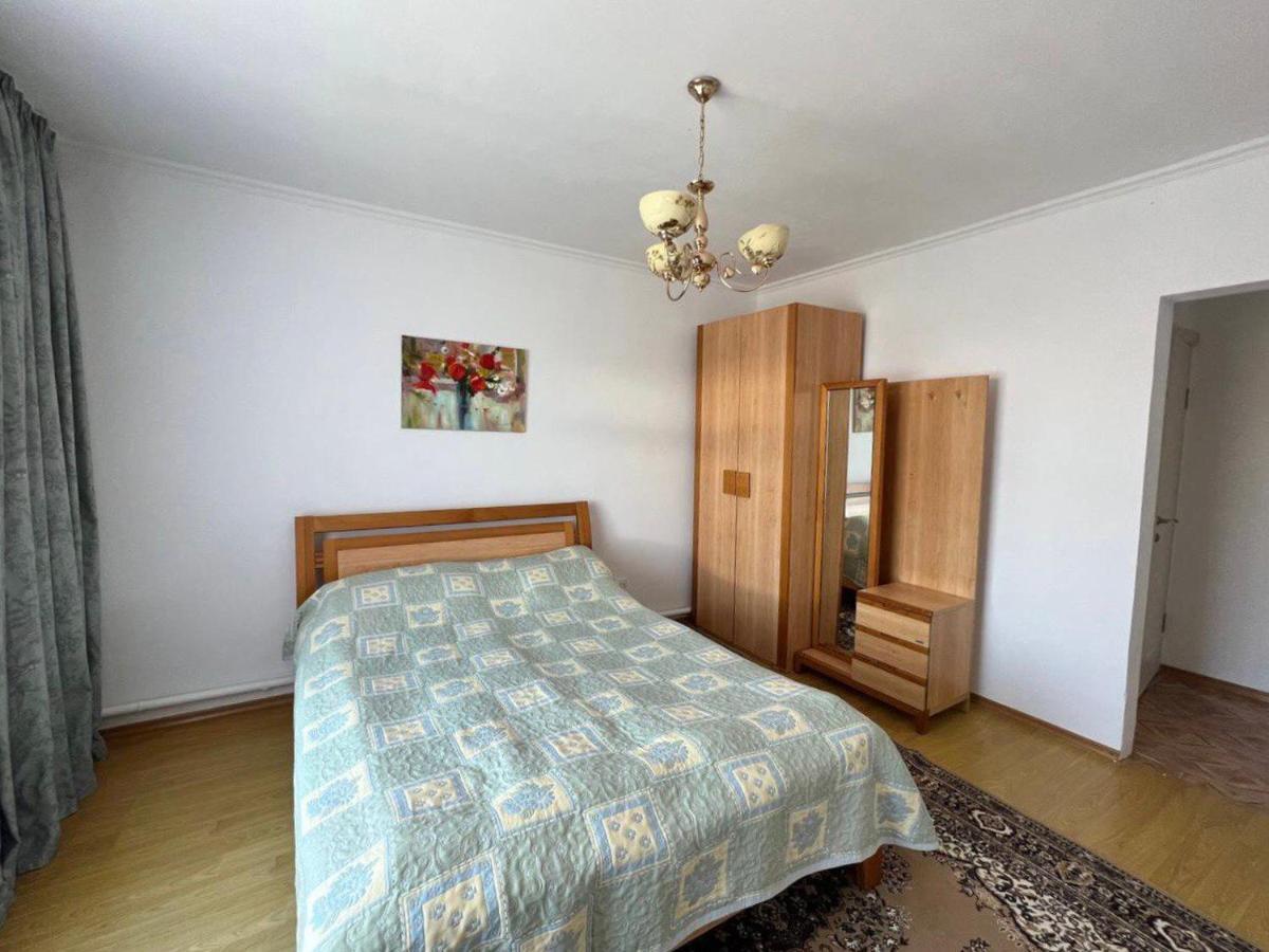 צ'ולפון-אטא Tan Nuru Guest House Гостевой Дом Тан Нуру מראה חיצוני תמונה