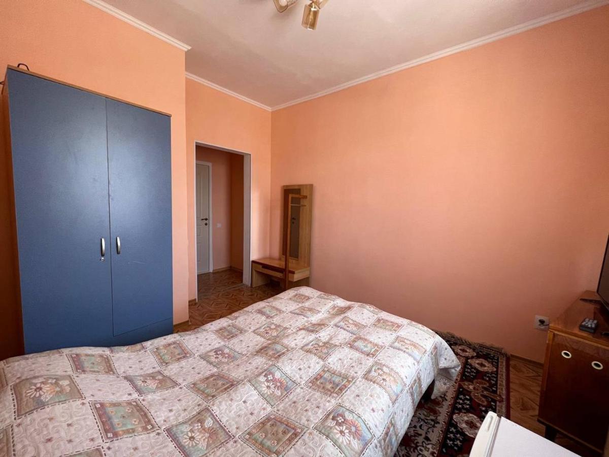 צ'ולפון-אטא Tan Nuru Guest House Гостевой Дом Тан Нуру מראה חיצוני תמונה