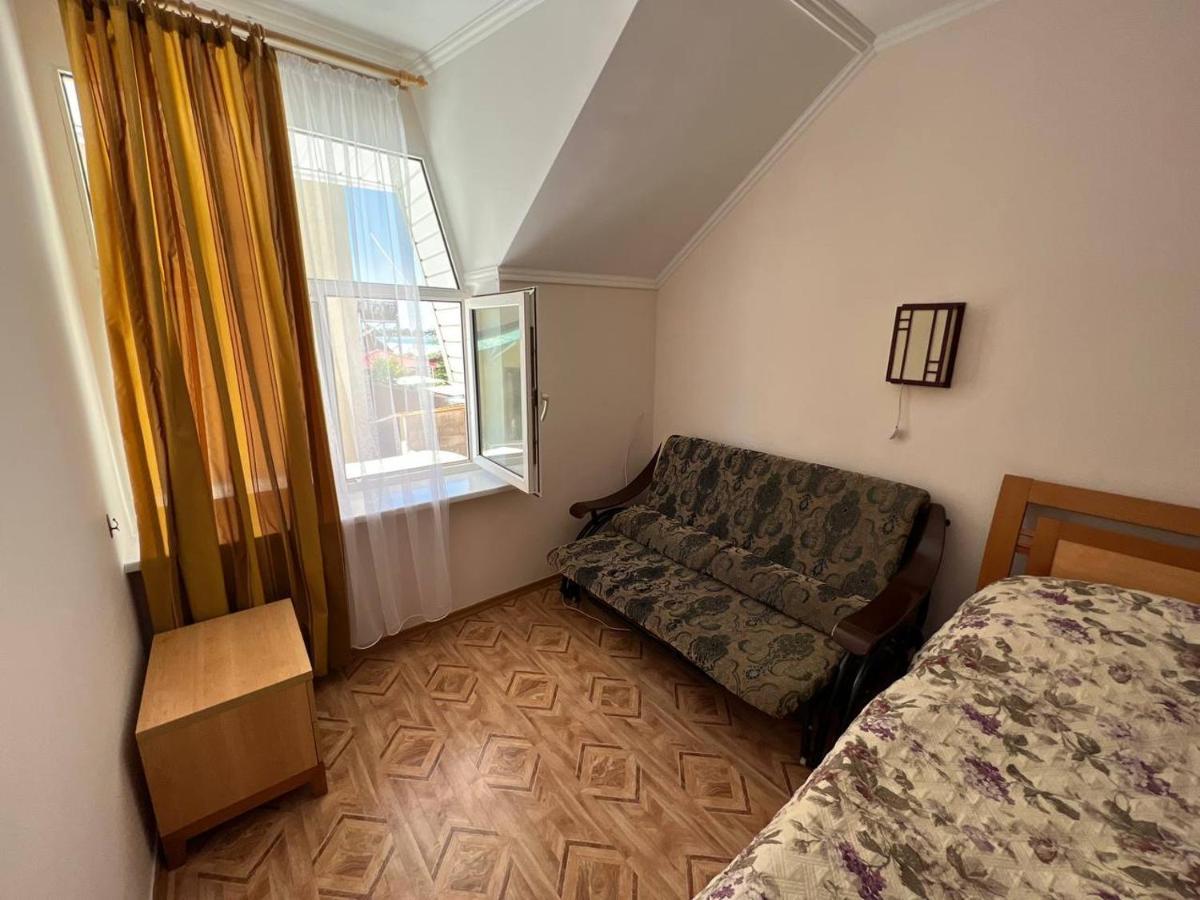 צ'ולפון-אטא Tan Nuru Guest House Гостевой Дом Тан Нуру מראה חיצוני תמונה