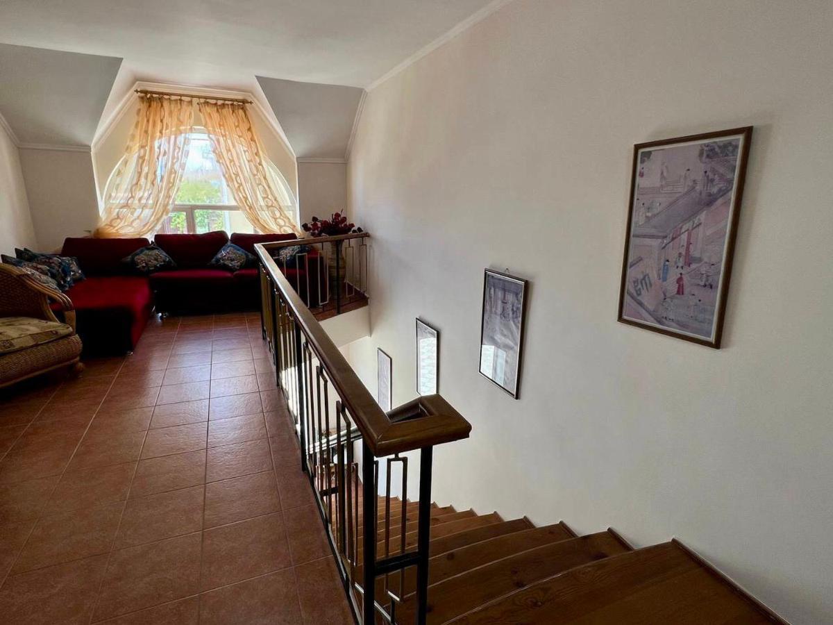 צ'ולפון-אטא Tan Nuru Guest House Гостевой Дом Тан Нуру מראה חיצוני תמונה