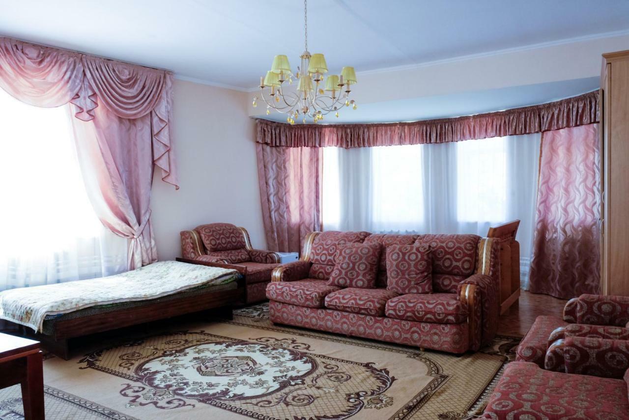 צ'ולפון-אטא Tan Nuru Guest House Гостевой Дом Тан Нуру מראה חיצוני תמונה